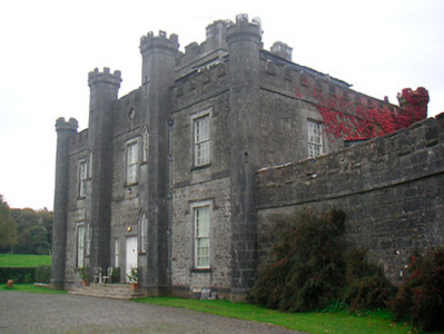 Photo of Lisnabin Castle